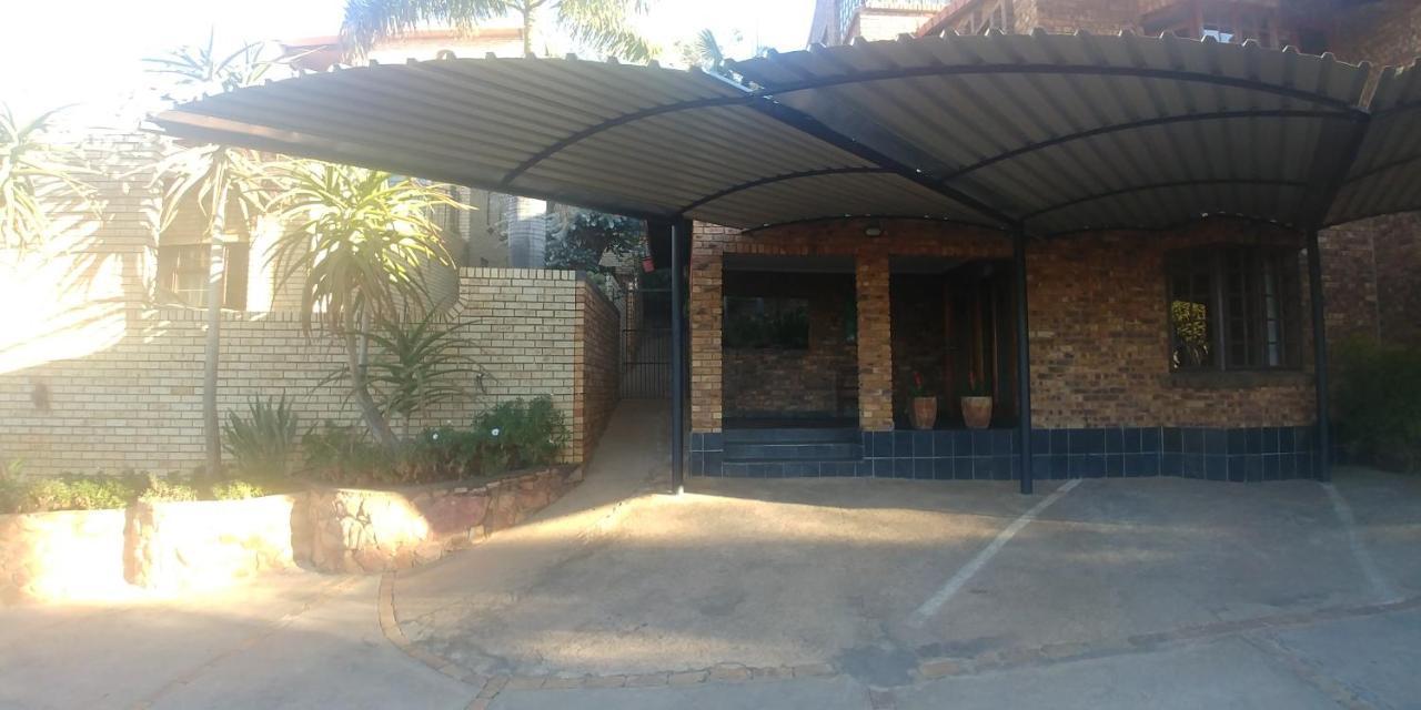 Bed and Breakfast Grace Place Bnb Pretoria-Noord Exterior foto