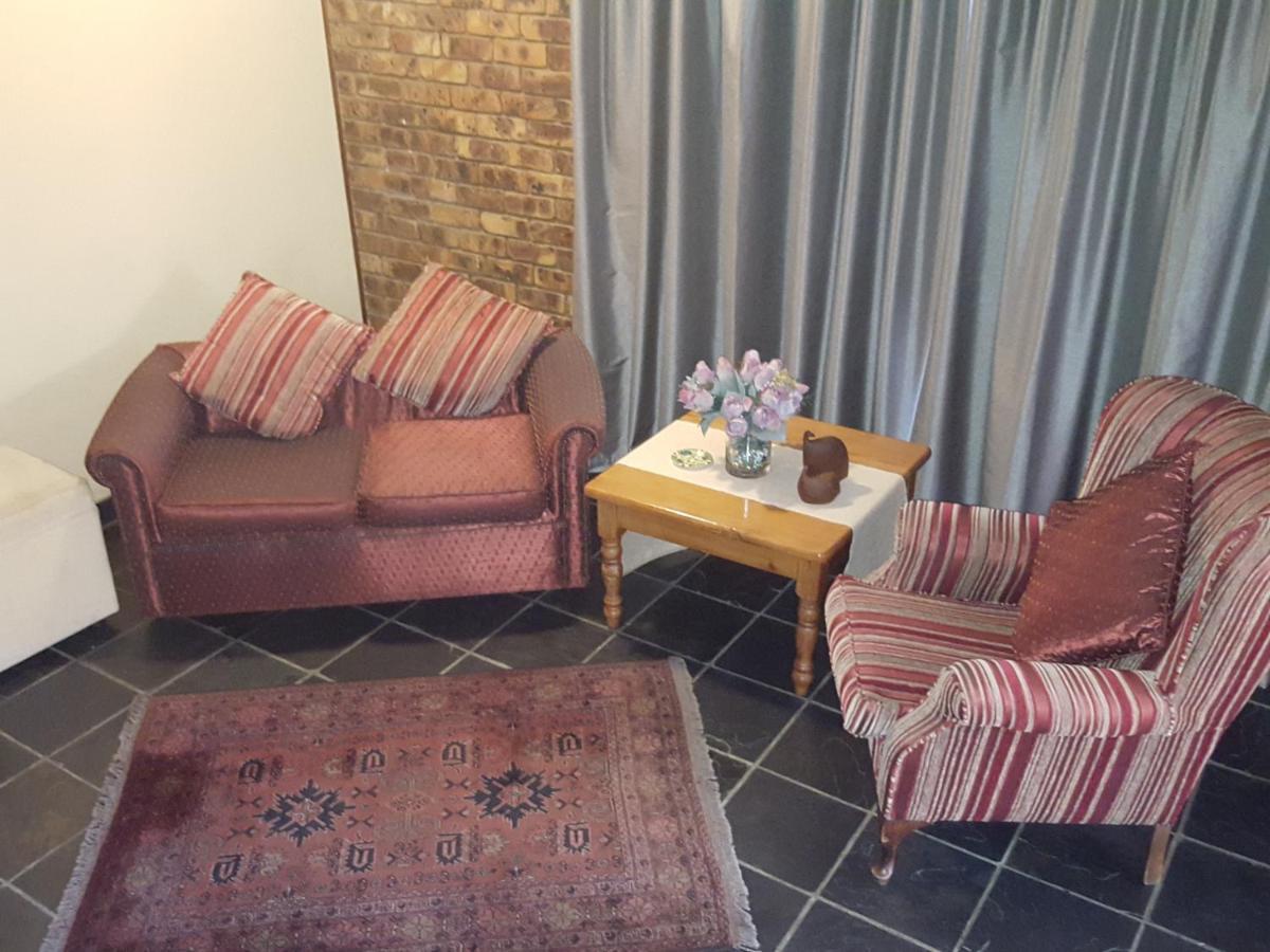 Bed and Breakfast Grace Place Bnb Pretoria-Noord Exterior foto