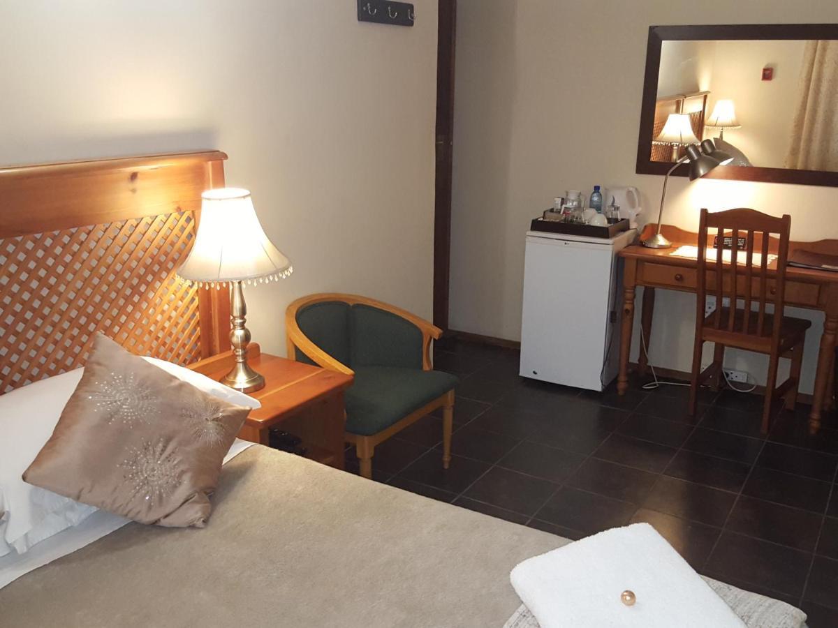 Bed and Breakfast Grace Place Bnb Pretoria-Noord Exterior foto