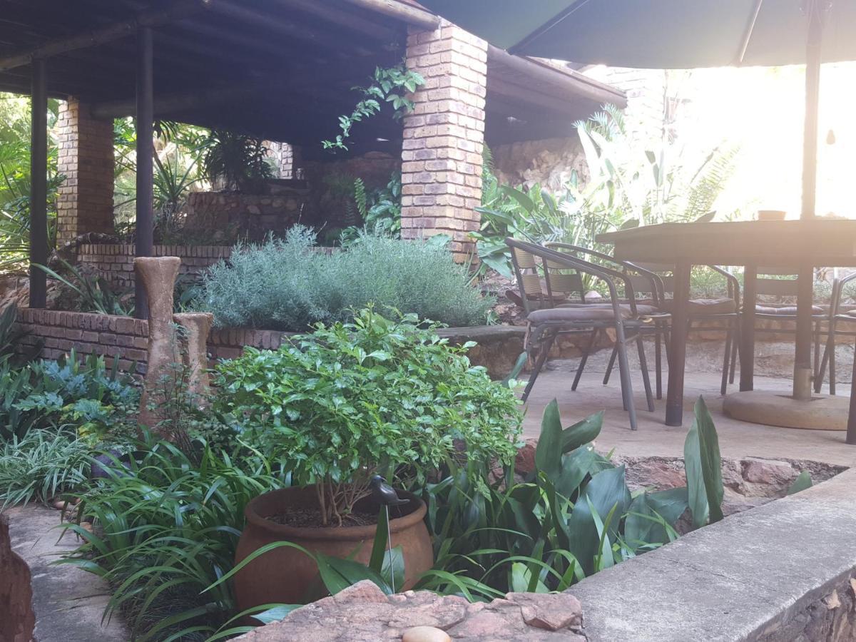 Bed and Breakfast Grace Place Bnb Pretoria-Noord Exterior foto